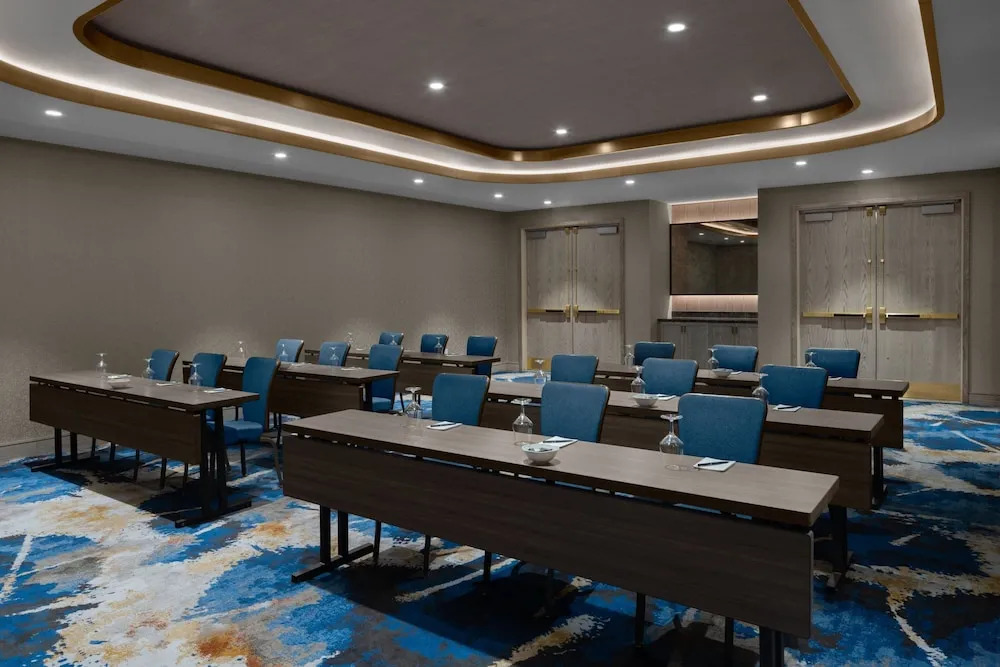 Courtyard by Marriott Calgary Downtown