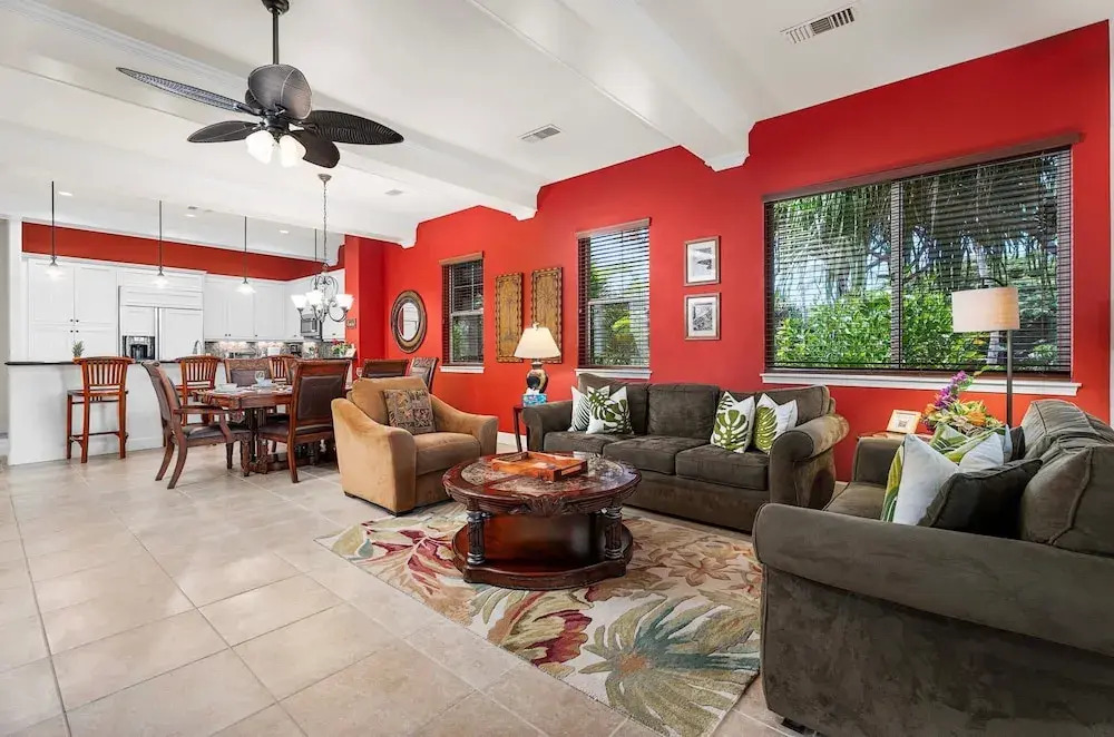 Updated Unit - Perfect Location - Vrkcv