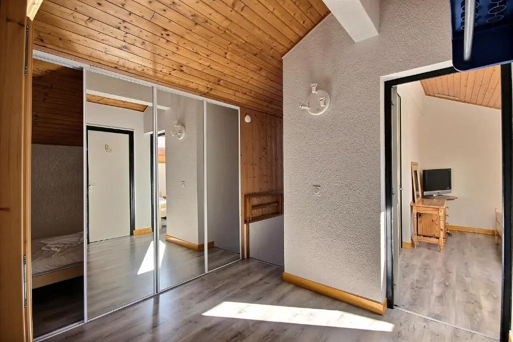 APPARTEMENT DUPLEX SPACIEUX - SAINT JEAN D'AULPS STATION - PIED DES PISTES - 9 Personnes - RELAIS D13
