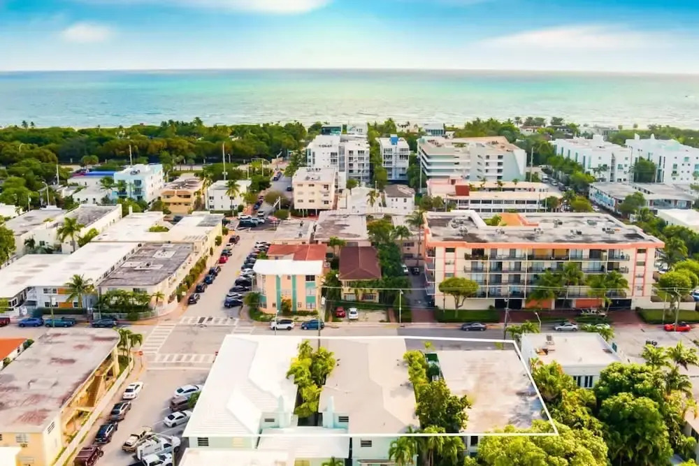 Studio 6min Walking to Miami Beach Pool Kitchen