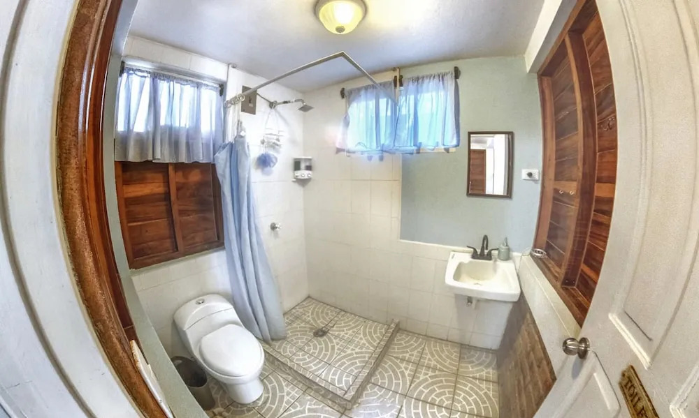 Beachfront 1-of-a-kind House w AC Pool Wifi ATV
