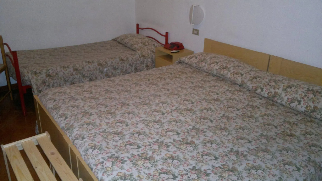 Hotel EUR