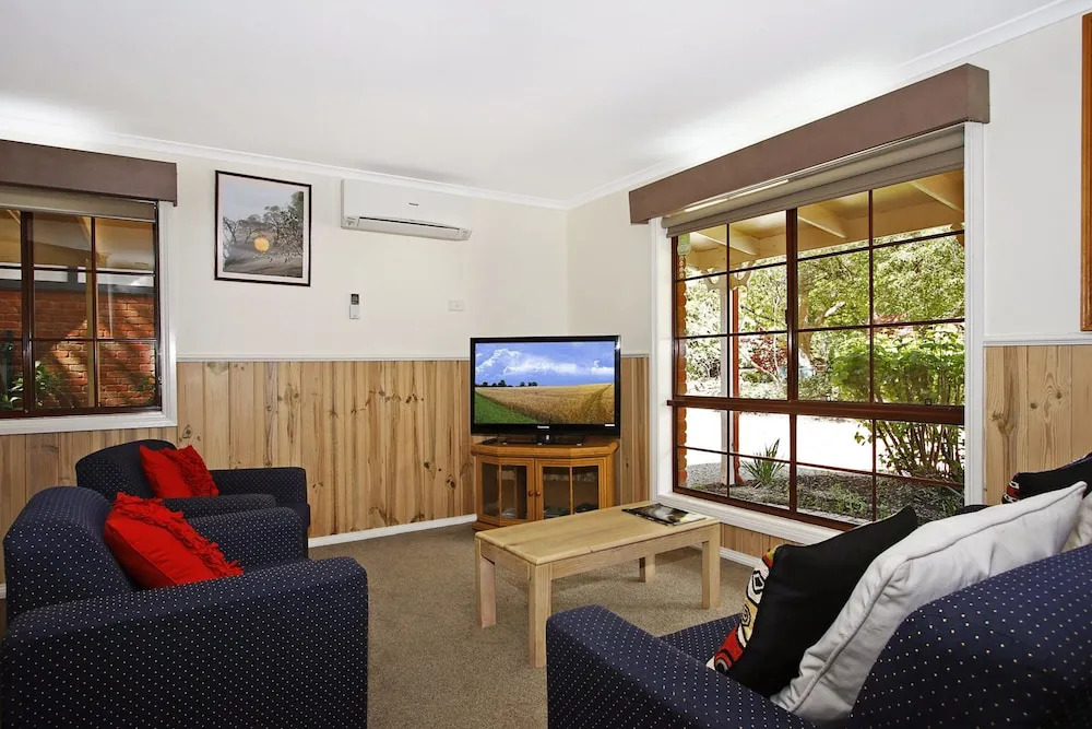 Kookaburra's Nook - pet friendly with pool