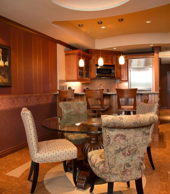 The Royal Kelowna - Bellstar Hotels & Resorts