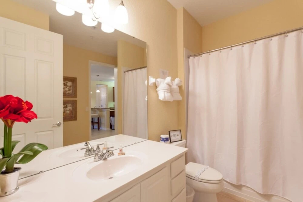 Vista Cay - 5012 Shoreway Loop #205