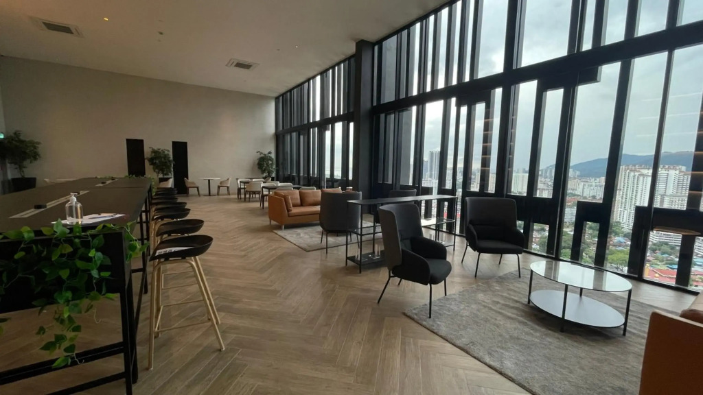 13a-Georgetown Beacon Executive Suites #Infinity Pool