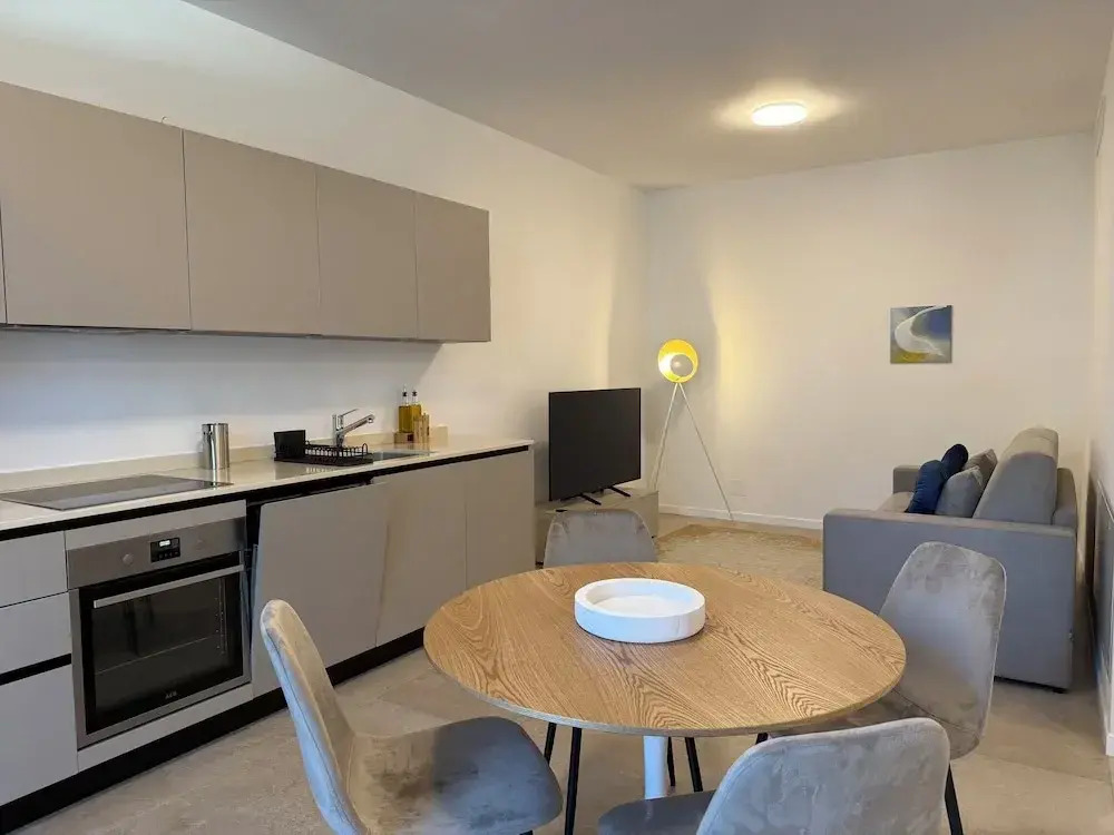 Schloss Locarno - Suites & Apartments