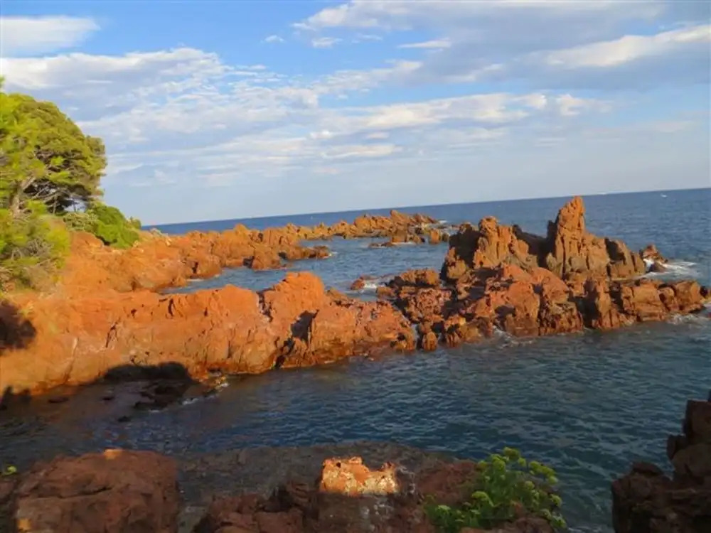 Apartment With 2 Bedrooms in Saint-raphaël, With Wonderful Mountain Vi