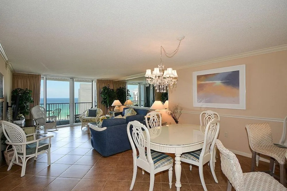 Shoreline 3114 Condo