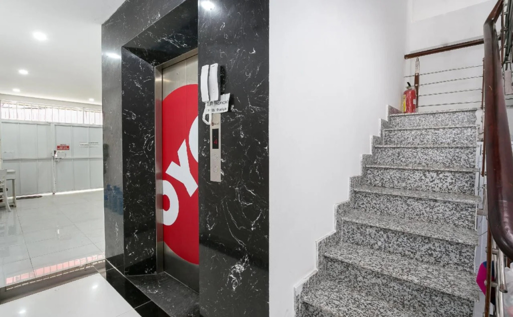 OYO 122 Vela Apartment