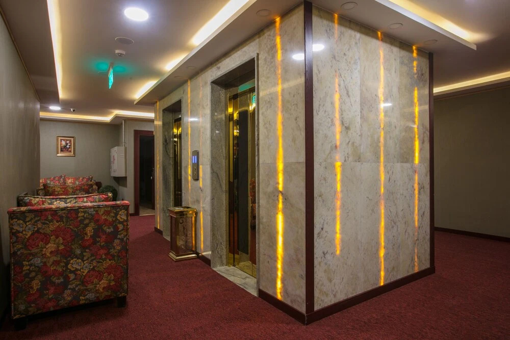 Strand Hotel