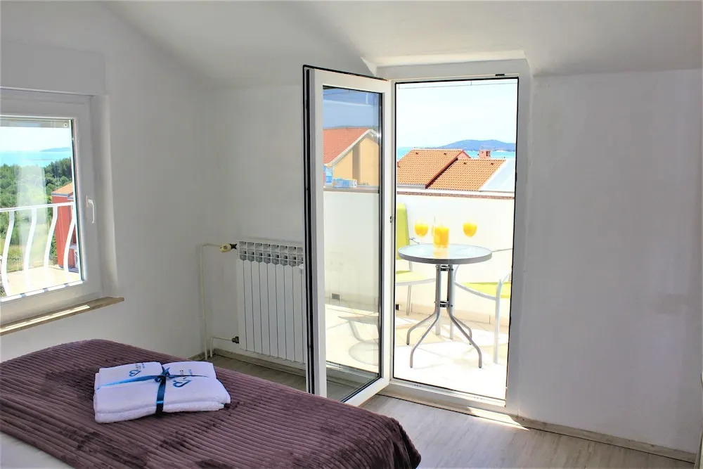 Apartments Estera