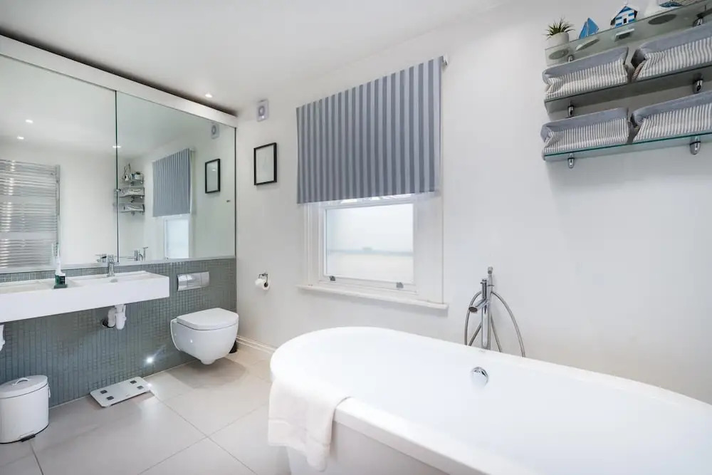 Delightful Family Home With Garden in Balham by Underthedoormat