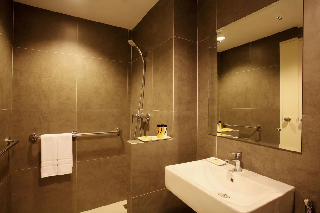 Chiva Bangkok Hotel