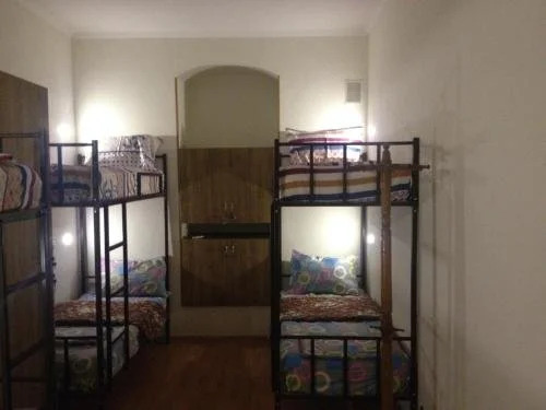 Hostel-17