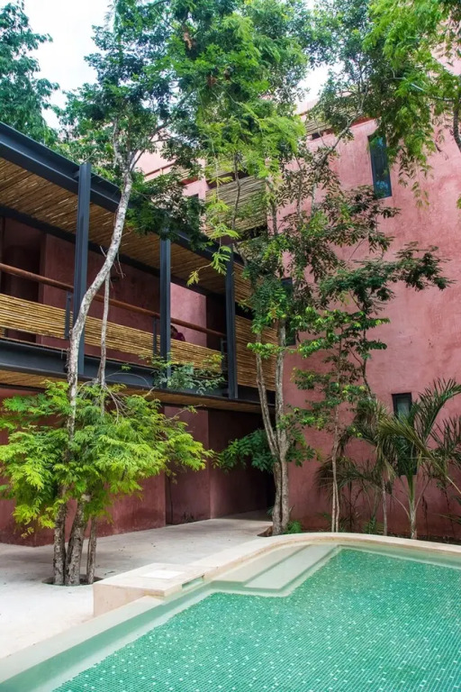 Lavish 1 BR Condo for 2 people with private terrace by Happy Address