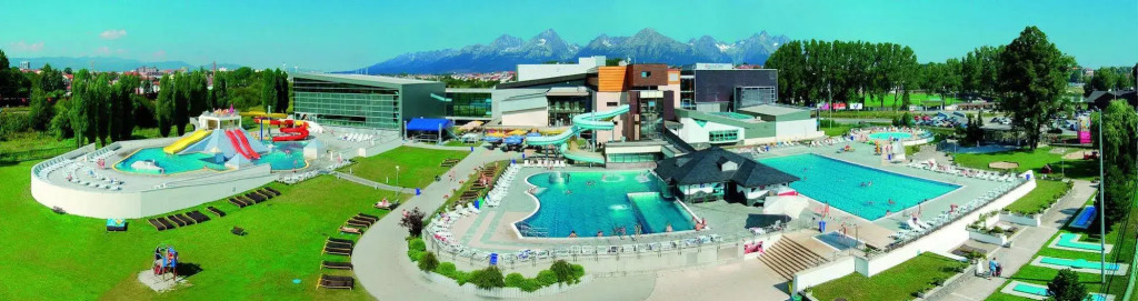 Hotel AquaCity Seasons
