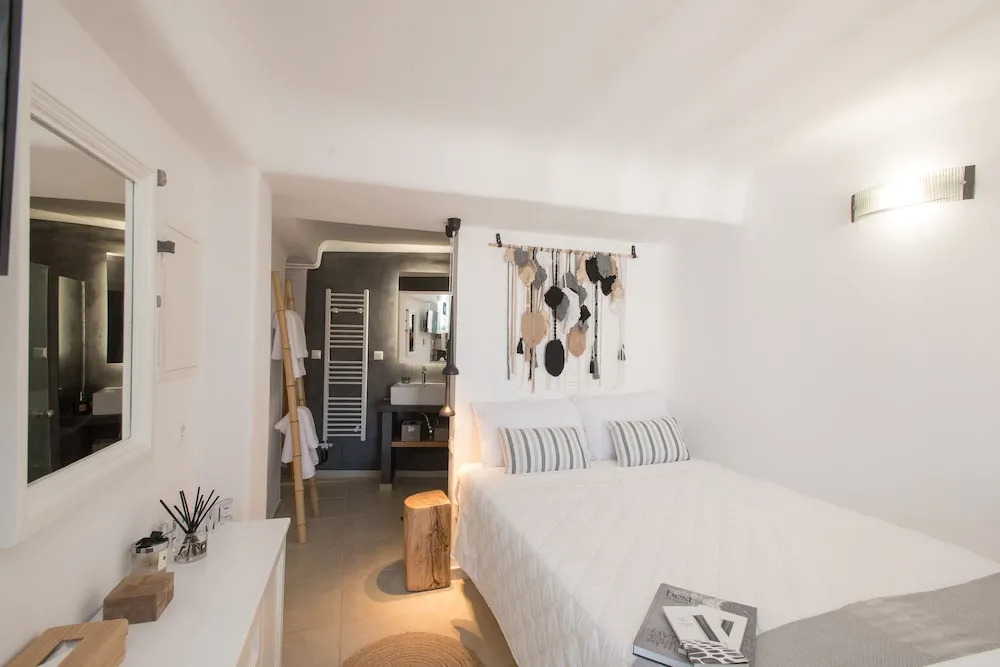 Mykonos Dot Apartments