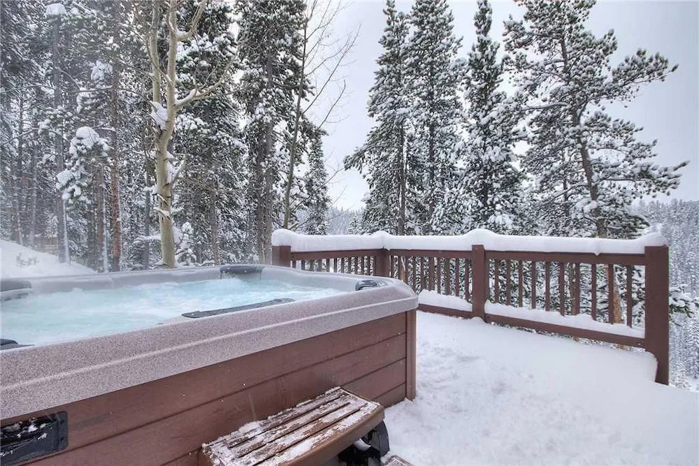 2542 Boreas Pass Private Home with Hot Tub
