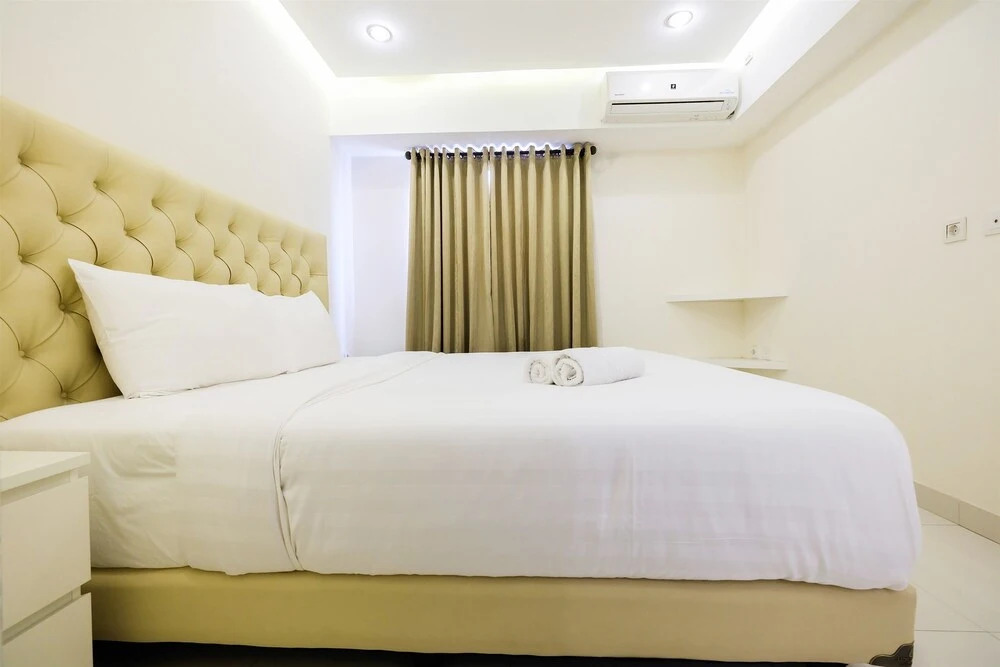 The Wave Apartment near Kota Kasablanka