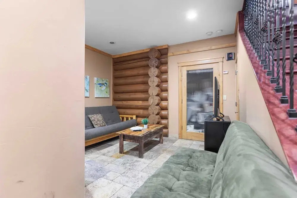 Sleeps 27 2 Homes Near the Lake, Hot Tub + Views Castle Glen Estates