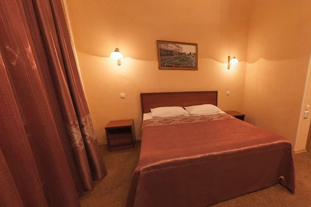 Otel' Voshod