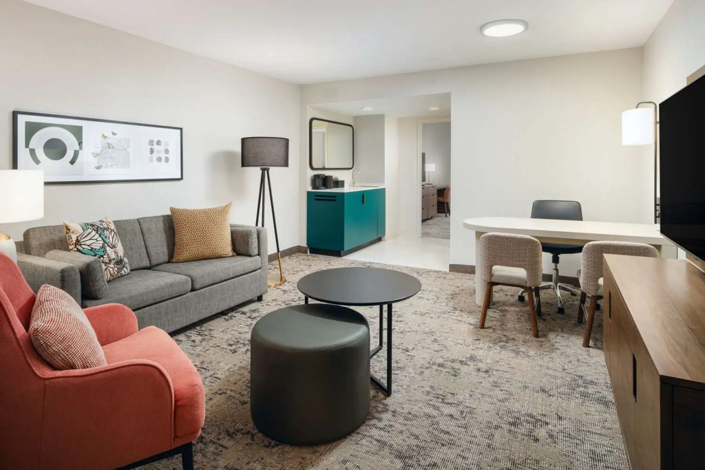Embassy Suites by Hilton Memphis East Germantown Area