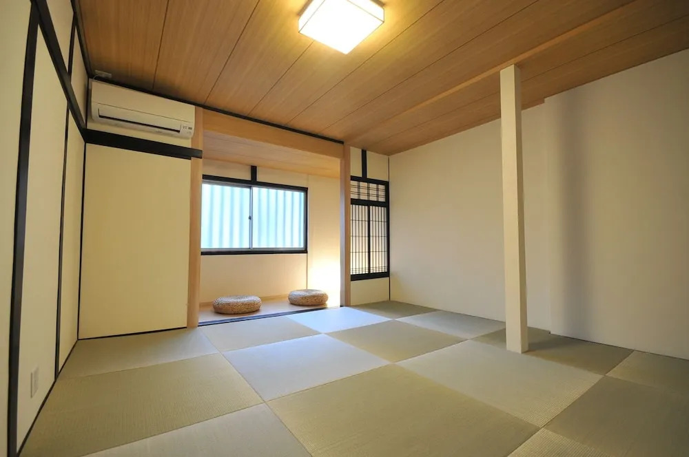 Condominium House in Osaka Miyakojima