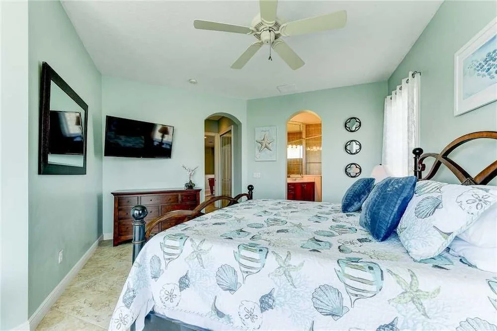 Beachglass, 5 Bedrooms, Sleeps 10, Private Pool, Cinnamon Beach Club House
