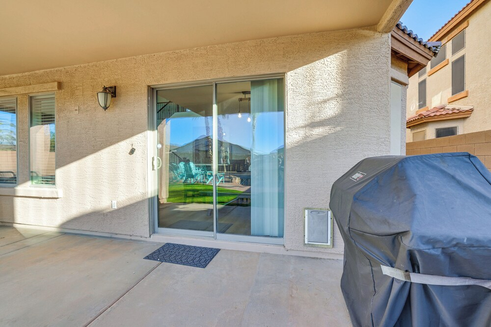 Spacious San Tan Valley w/ Private Outdoor Oasis
