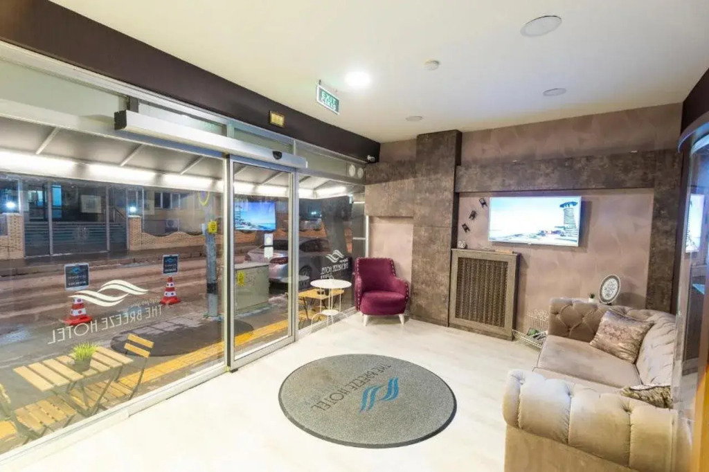 The Breeze Hotel