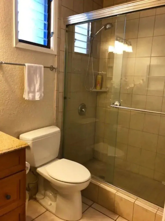 Tropical Oasis 2 Bedroom Condo by RedAwning