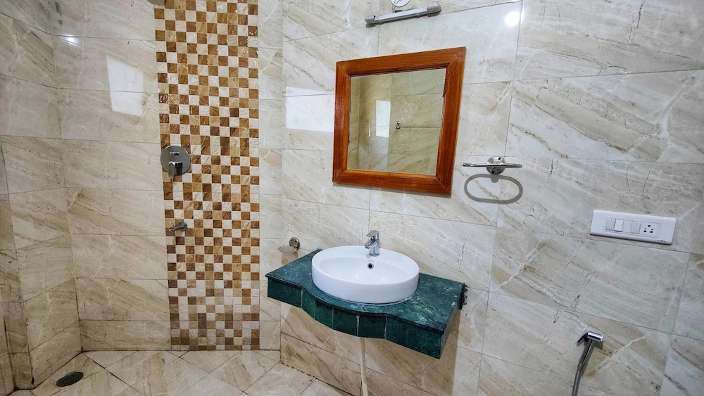 Hotel Neelgiri