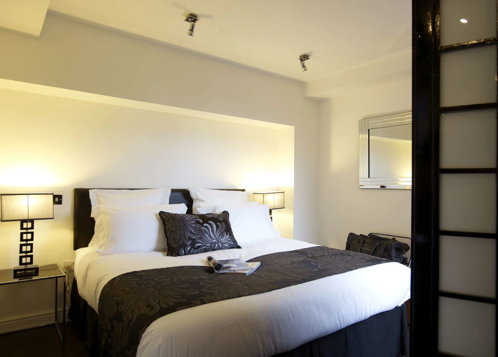 Strozzi Palace Suites by Mansley