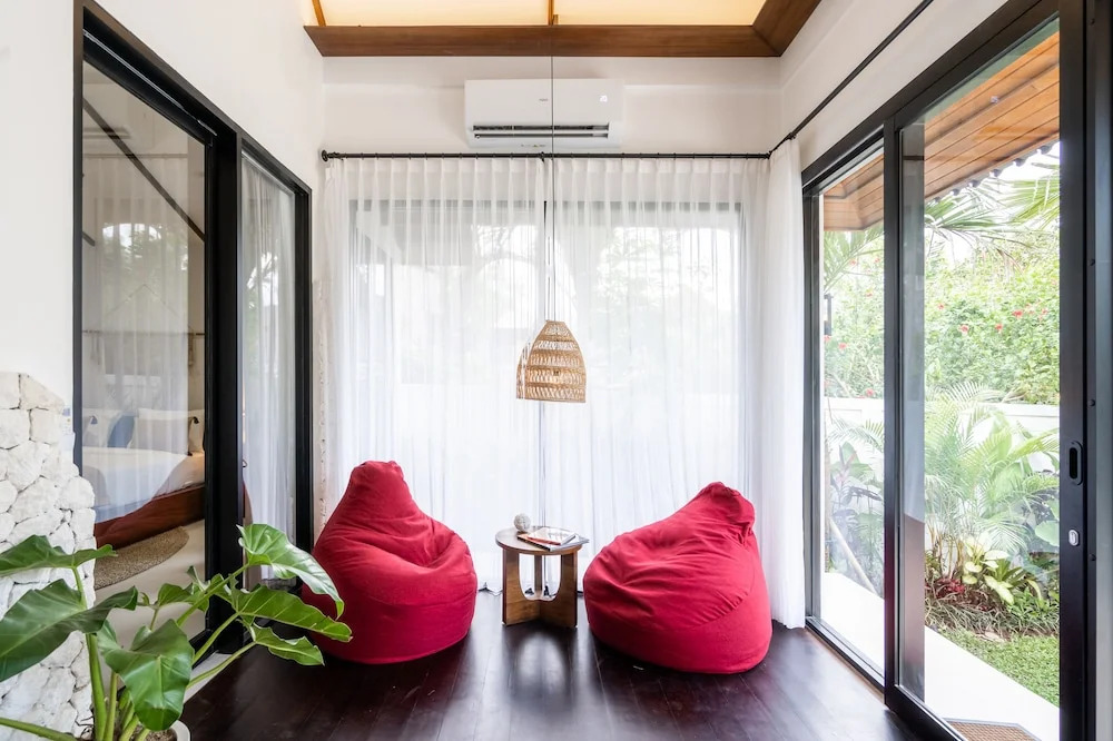 Capri Villa