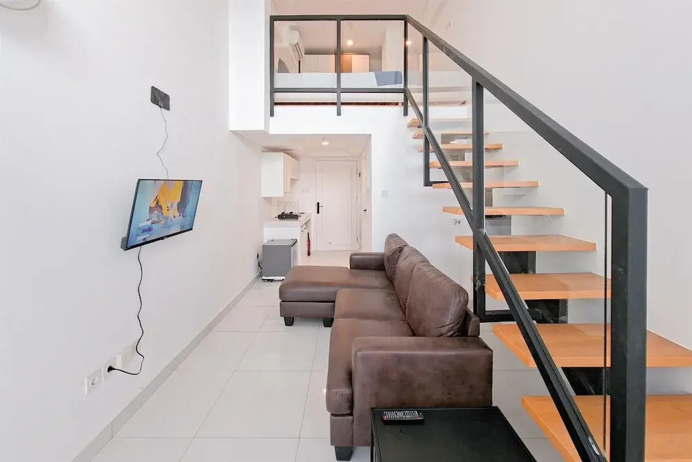 Studio Loft Kingland Avenue Apartment Near Living World Alam Sutera
