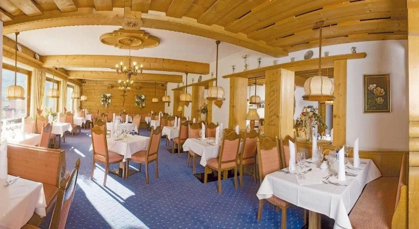 Hotel Edelweiss Superior
