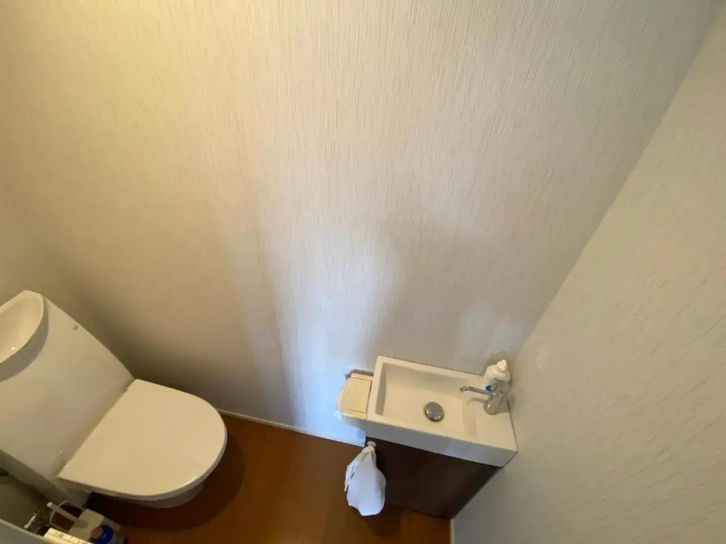 Takemura Building 302