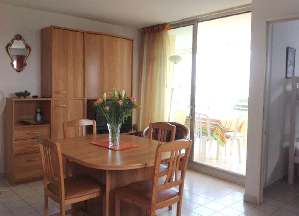 Apartment With 2 Bedrooms in Le Grau-du-roi, With Furnished Balcony -