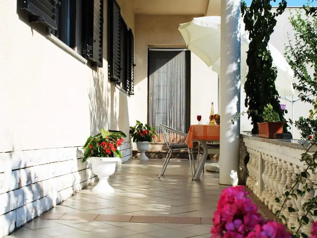 Apartment for two person near the sea and city center