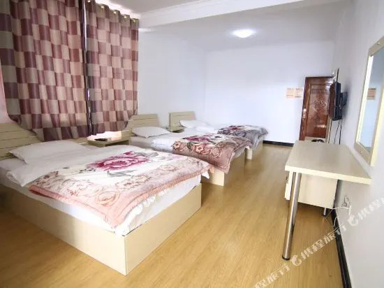 Hongrenju Hotel