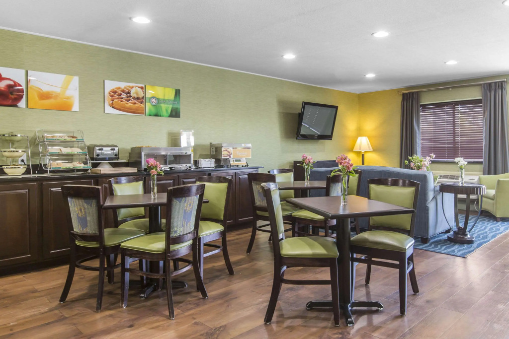 Quality Inn Cedartown