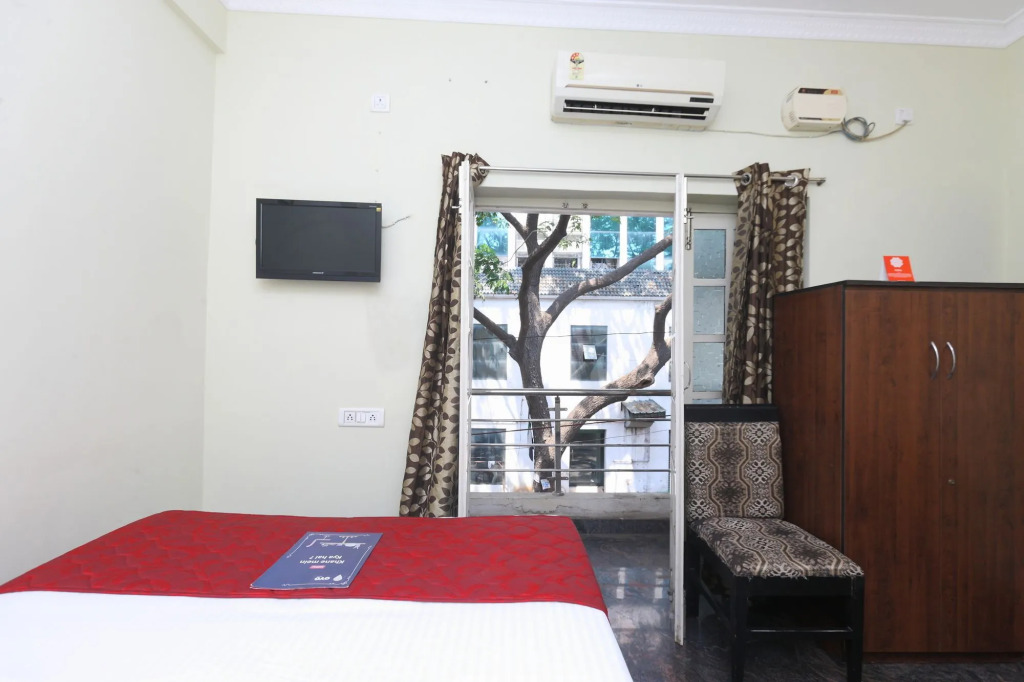 Syeds Inn By OYO Rooms