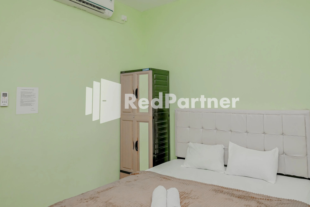 Krucuk Guest House Syariah RedPartner