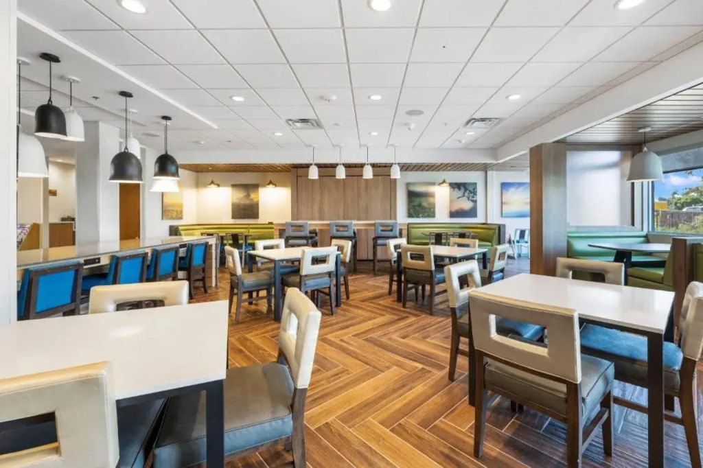 Fairfield by Marriott Inn & Suites San Francisco Airport Oyster Point Area