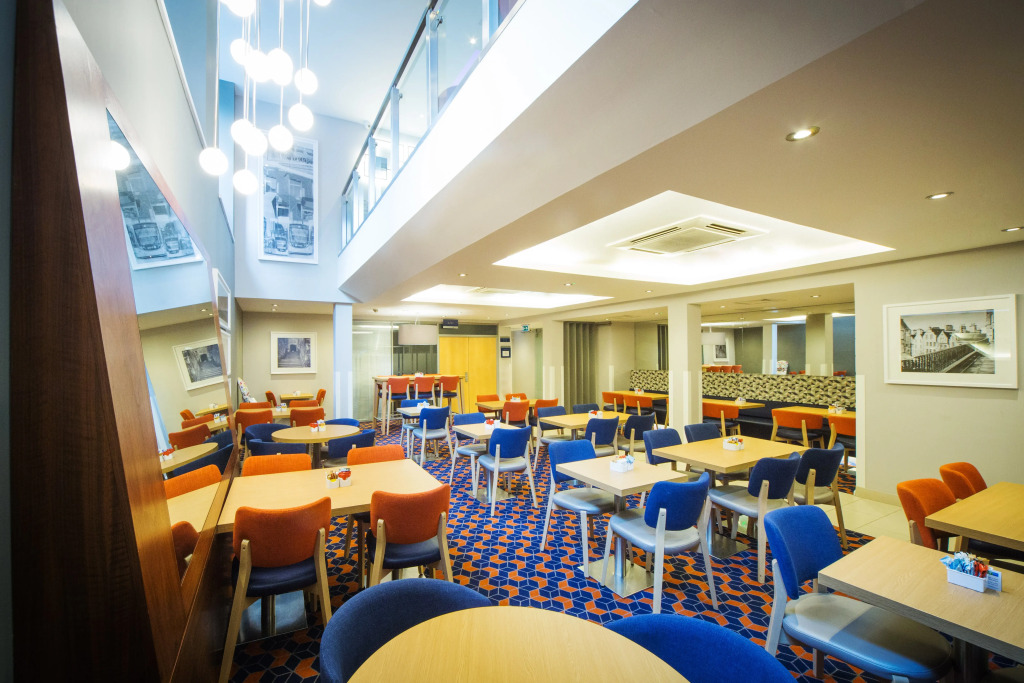 Holiday Inn Express Edinburgh - Royal Mile by IHG