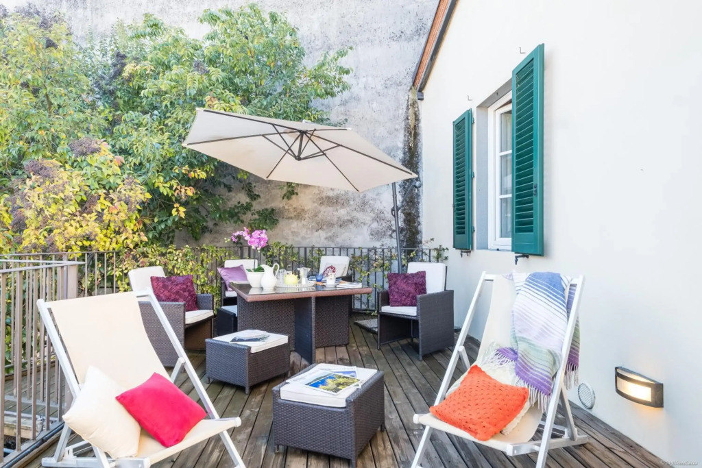 Varenne Open Terrace and Private Parking