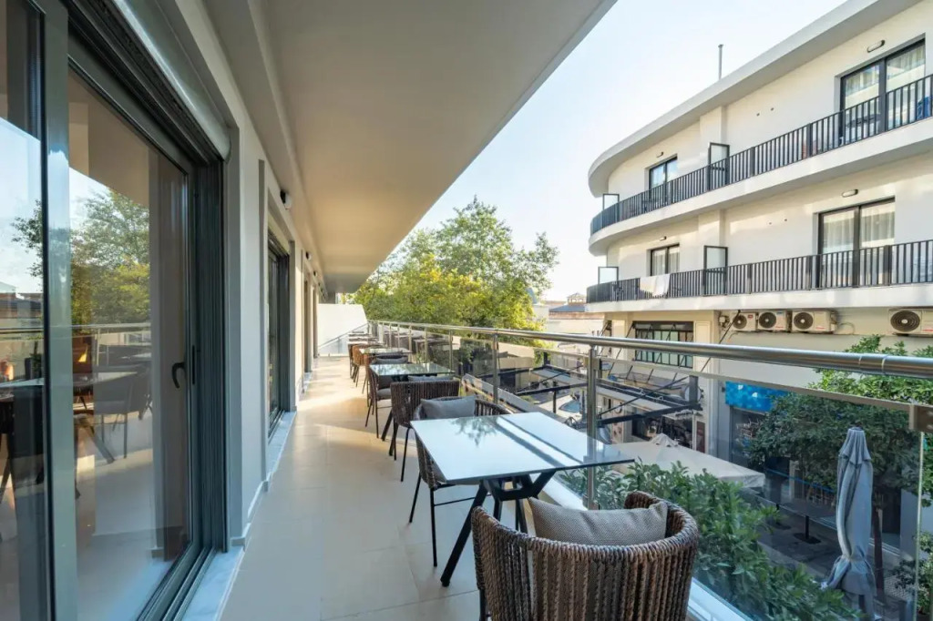 Philia Center Suites