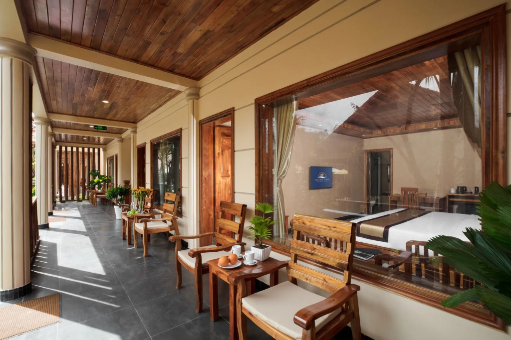 Golden Topaz Phu Quoc Resort