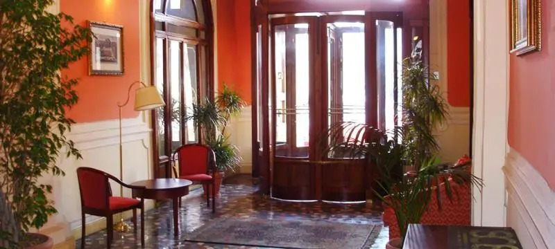 Hotel Excelsior